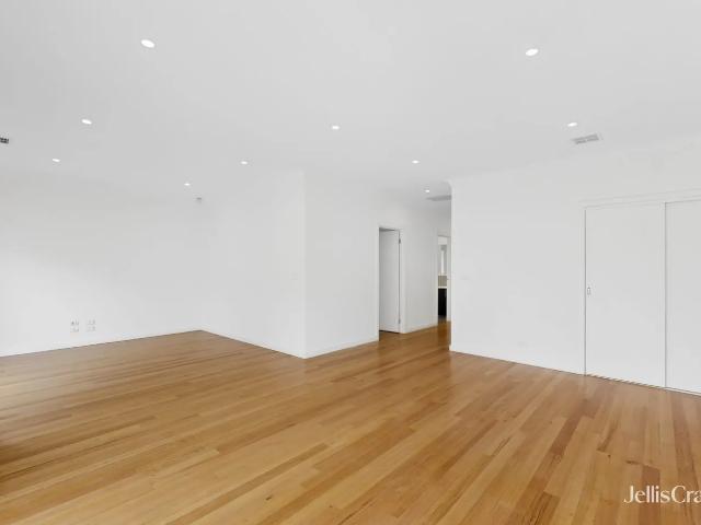 Apartment for rent in Avondale Heights, Melbourne
