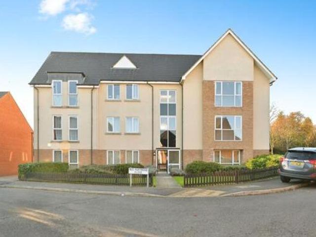 House for sale in Northampton, Northamptonshire