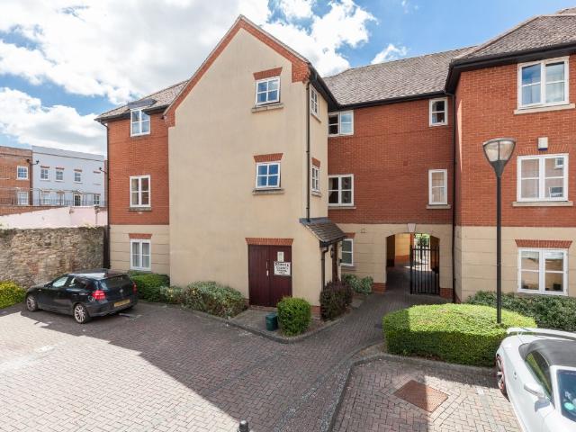 Apartment for rent in Caldecott, Dromore