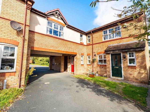 House for rent in Two Gates, Tamworth