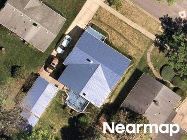 House for sale in Dekalb, Illinois