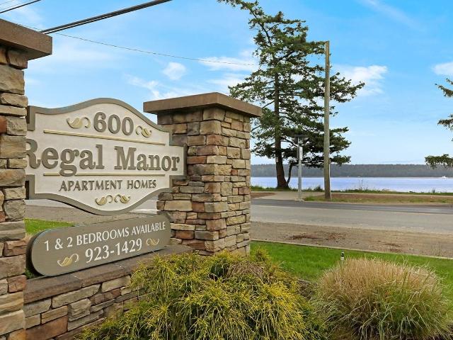 Apartment for rent in Strathcona, British Columbia