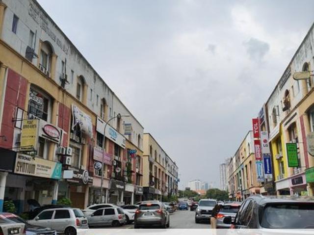 Shop for sale in Petaling, Subang Jaya