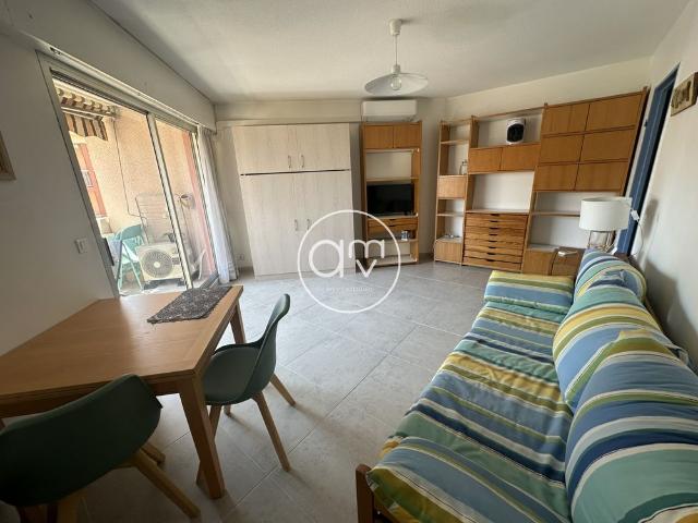 Studio location à Arrondissement de Toulon, Hyères