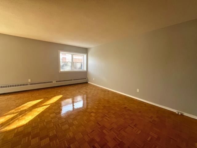 Apartment for rent in Mulhurst Bay, Ontario