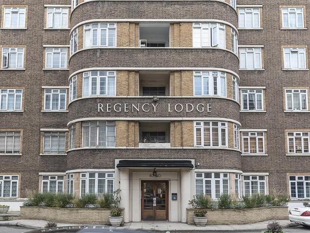 House for rent in Belsize Park, Greater London
