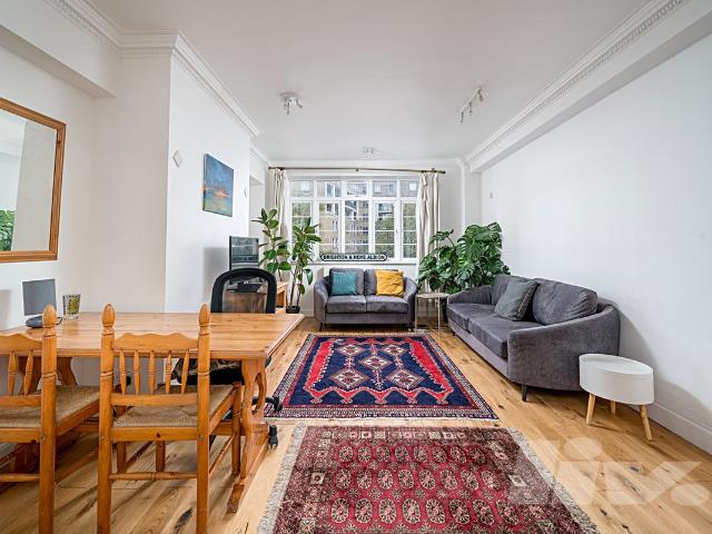 House for rent in Swiss Cottage, Greater London