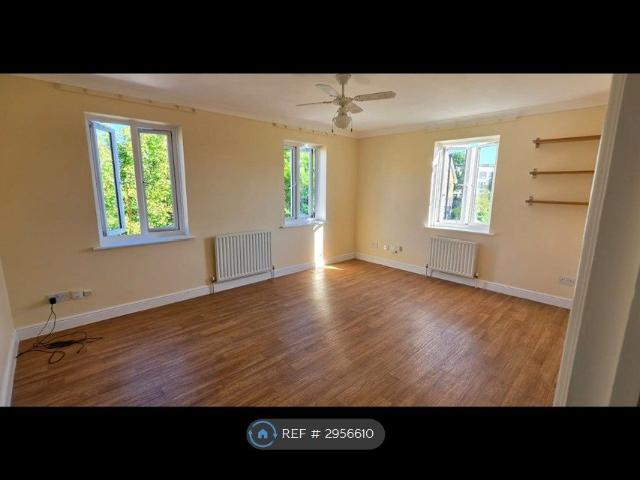 Apartment for rent in Loughborough Junction, Greater London