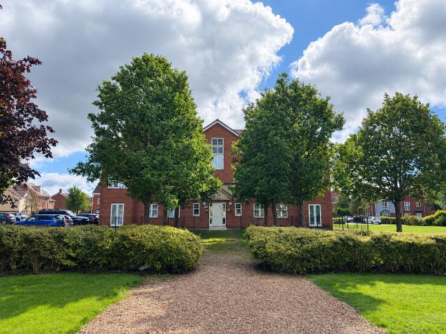 Apartment for rent in Whitecross, Warrington