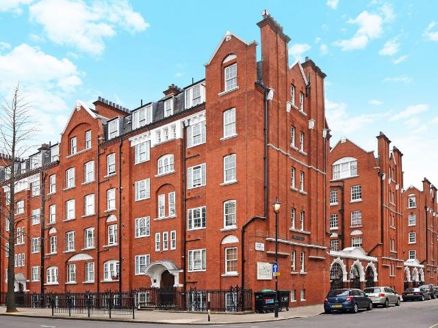 Studio for rent in Westminster, Greater London