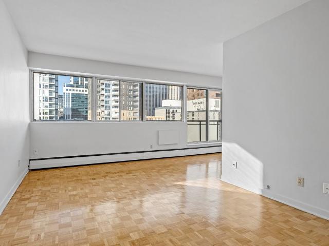 Apartment for rent in Mulhurst Bay, Ontario