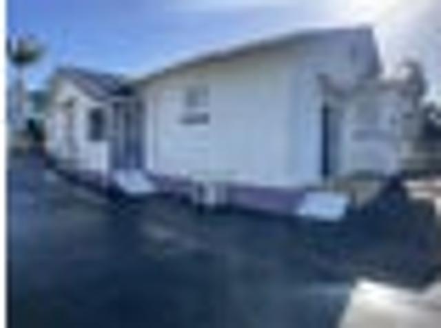 Townhouse for rent in Regent