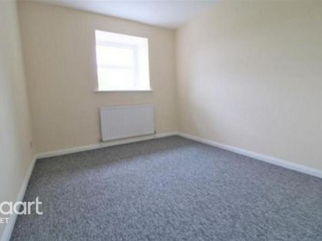Apartment for rent in Fleet, Hart