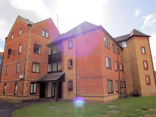 Apartment for rent in Reading