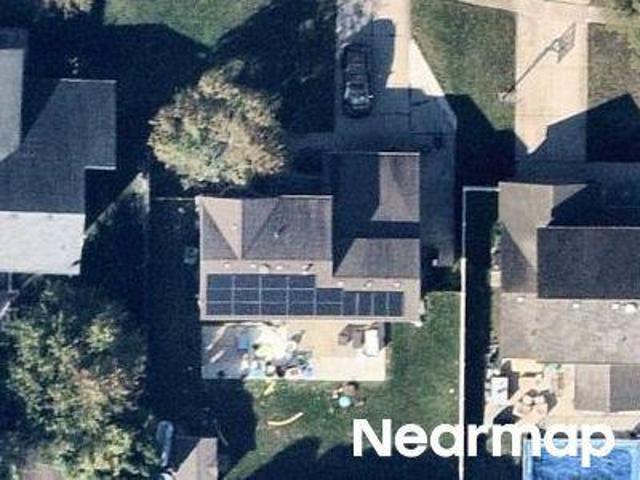 House for sale in Mchenry, Illinois