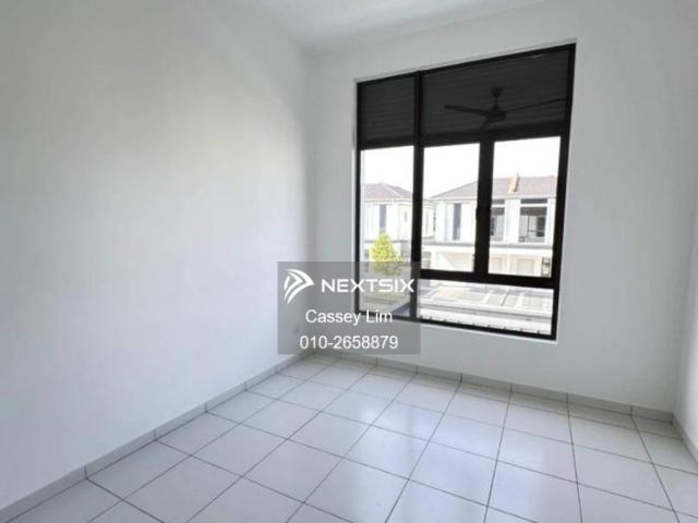 House for rent in Eco Grandeur, Bandar Puncak Alam