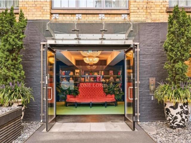 Apartment for rent in Soho, Greater London