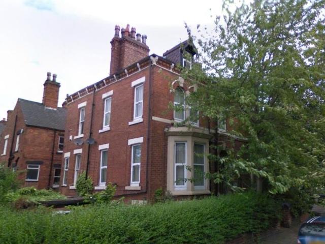 Studio for rent in Hyde Park, West Yorkshire