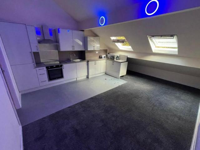 House for rent in Hyde Park, West Yorkshire