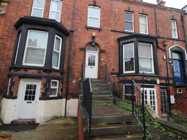 House for rent in Hyde Park, West Yorkshire