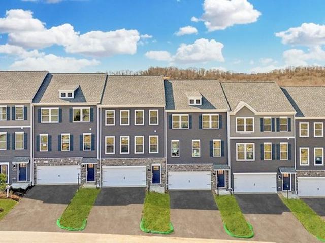Townhouse for sale in Regent, North Dakota