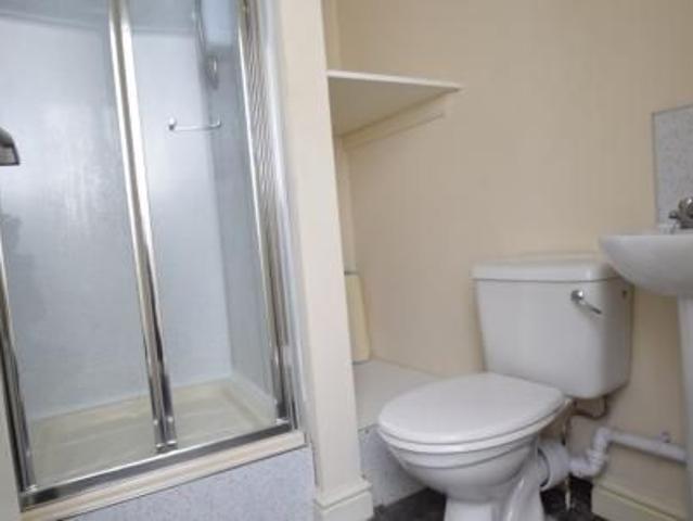 Room for rent in Hanley, Stoke-on-Trent