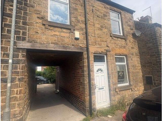 House for rent in Hoyland Common, Tankersley