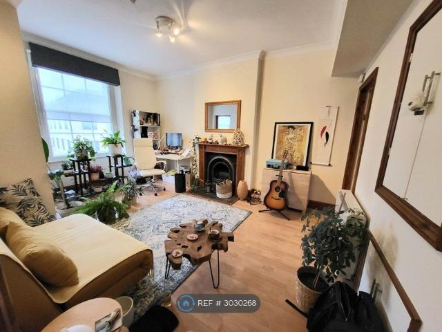 Apartment for rent in Clifton Village, Bristol