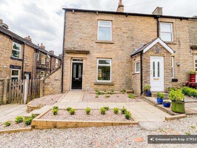 House for rent in Shirebrook Park, Charlesworth