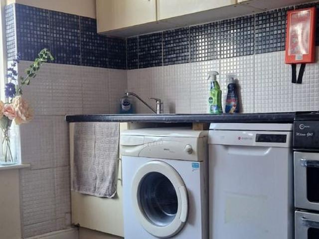 House for rent in Milverton, Green Close