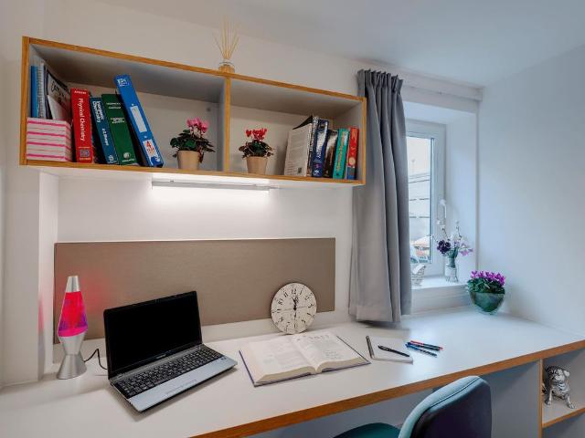 Apartment for rent in Greenbank, Mount Wise