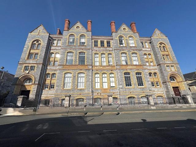 Apartment for rent in Greenbank, Plymouth