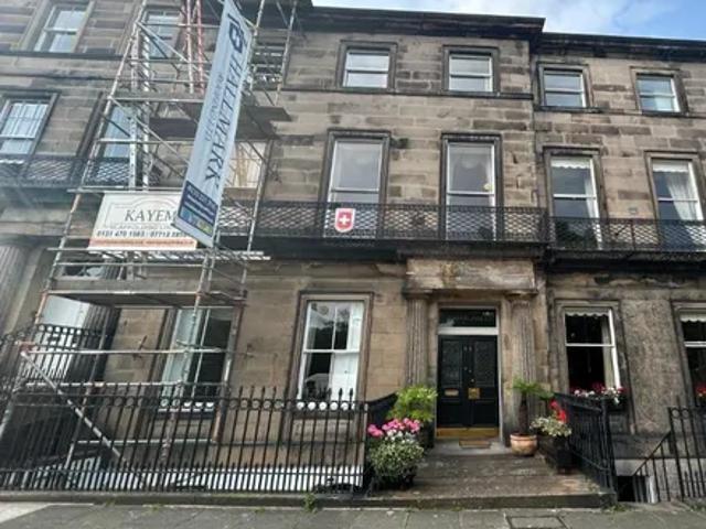 Apartment for rent in Broughton, Scotland