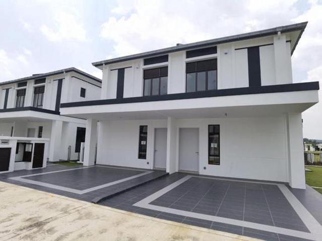 Townhouse for rent in Selangor