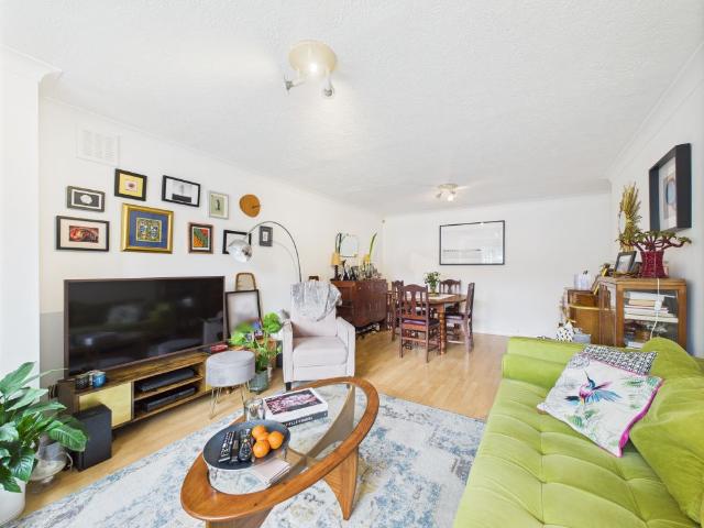 Apartment for rent in Beckenham, New Beckenham