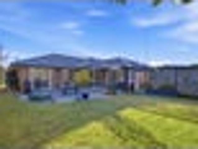 House for sale in Casebrook, Canterbury