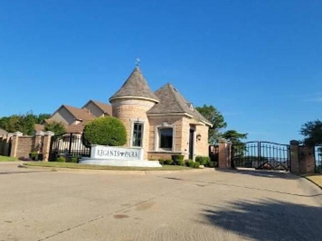 House for sale in Desoto, Texas