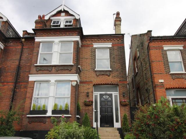 Apartment for rent in Church End, Greater London