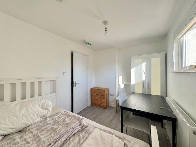 Room for rent in London Borough of Barnet, Greater London