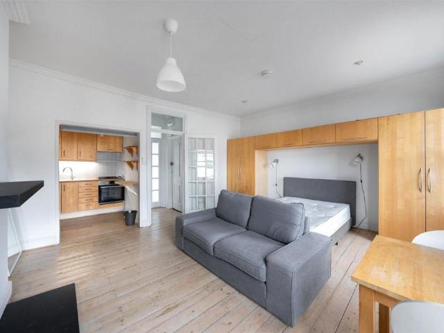 Apartment for rent in Chalk Farm, Primrose Hill