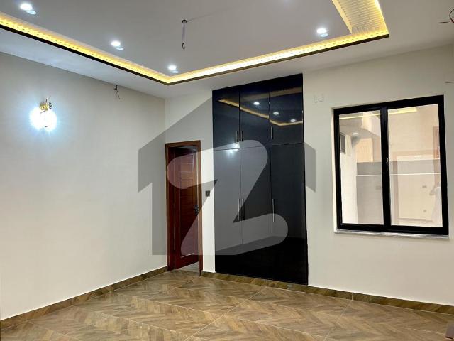 House for sale in Peshawar, North West Frontier Province