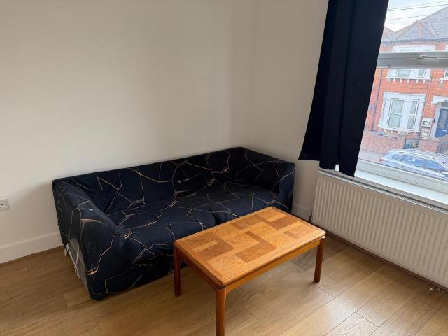 Apartment for rent in Southall Green, Greater London