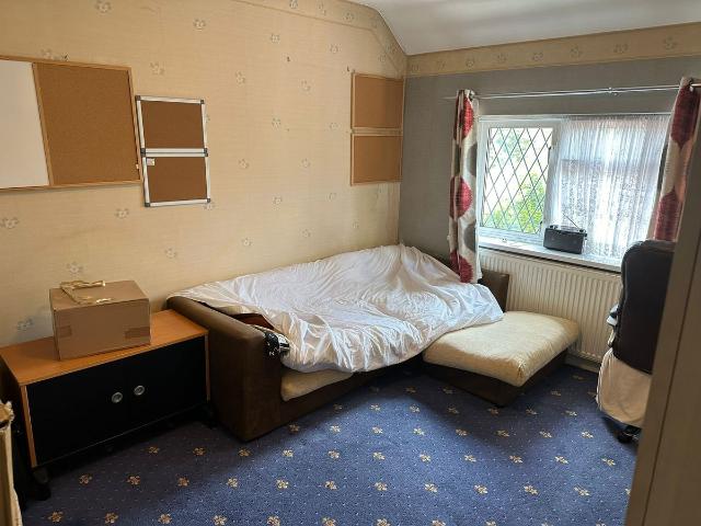 Room for rent in London Borough of Ealing, Greater London