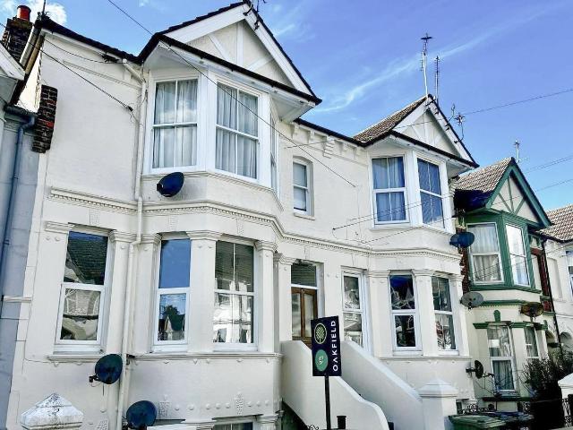 Apartment for rent in Central, Heathlands