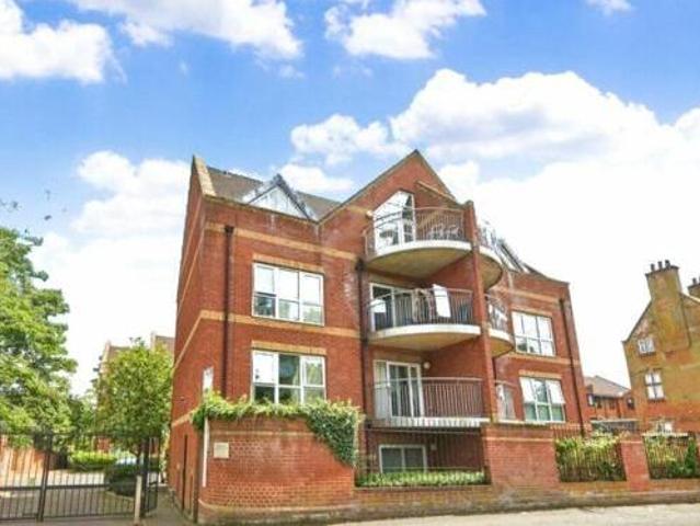 House for sale in East Midlands