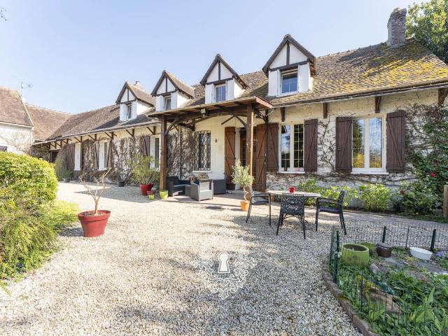 Maison vente à Sens, Perceneige