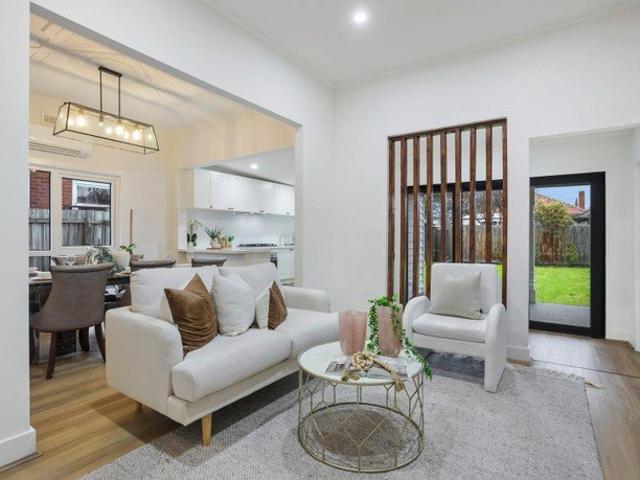 House for rent in Kingsville, Melbourne