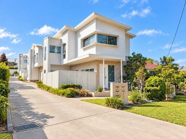 Townhouse for rent in Whitebridge, Newcastle-Maitland