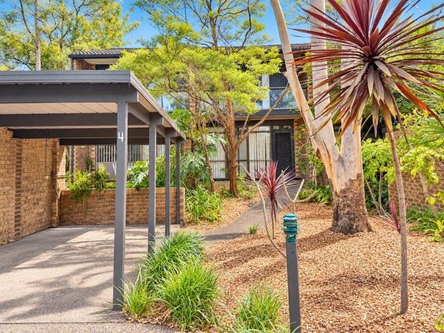 Townhouse for rent in Warners Bay, Newcastle-Maitland