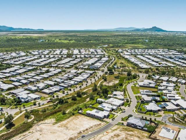 Land for sale in Burdell, Townsville City